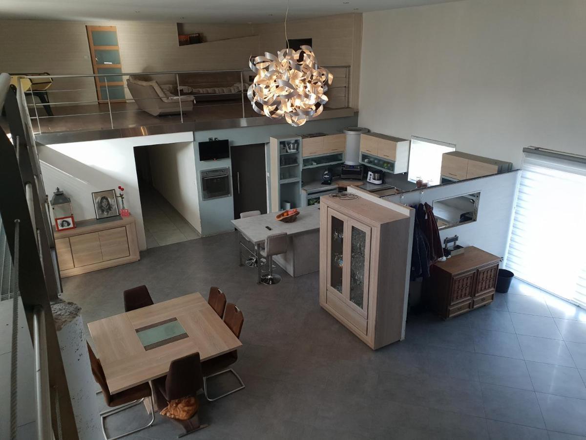 Gite Des Vernizeaux Le Creusot Exterior foto
